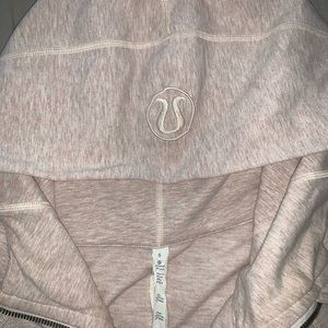 Lululemon Sweatshirt